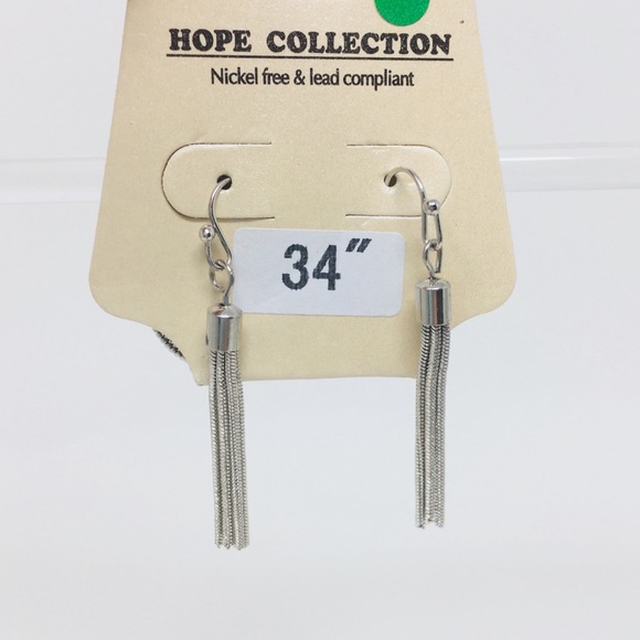 NWT Long silver tassel necklace with earrings - Picture 3 of 5